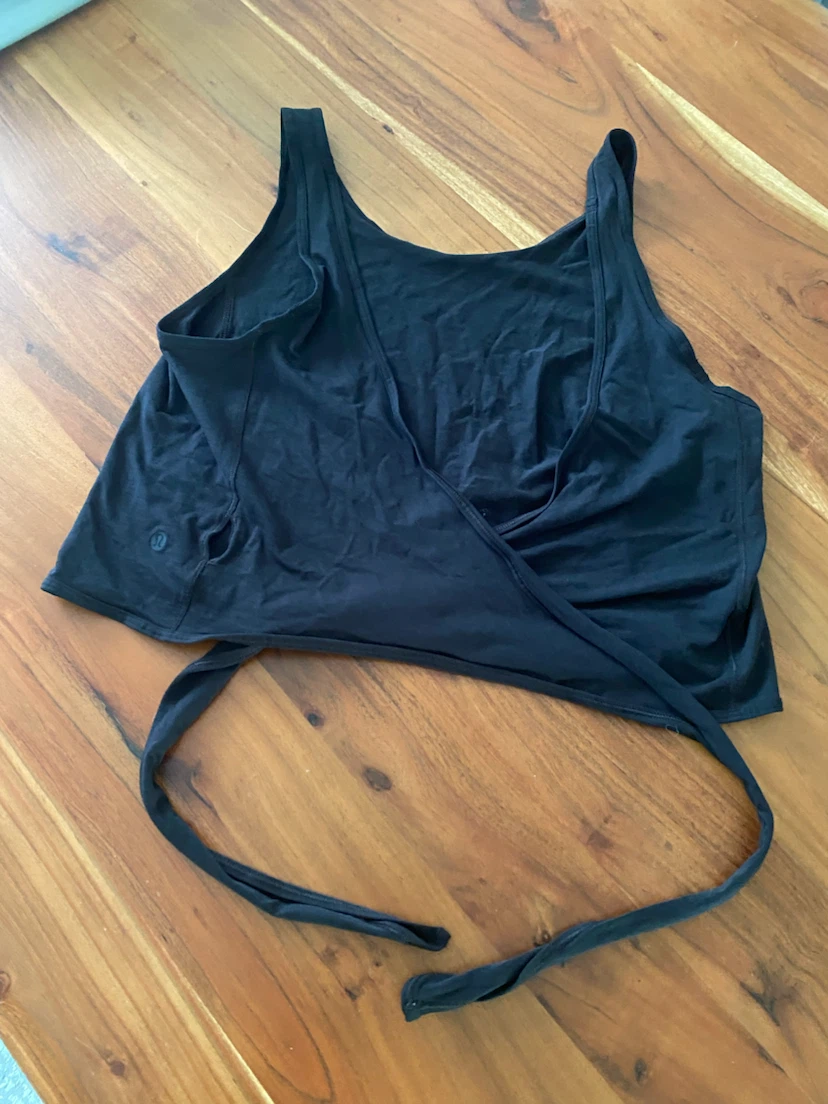 Lululemon Black Wrap Tank Top medium size 8 - photo 2
