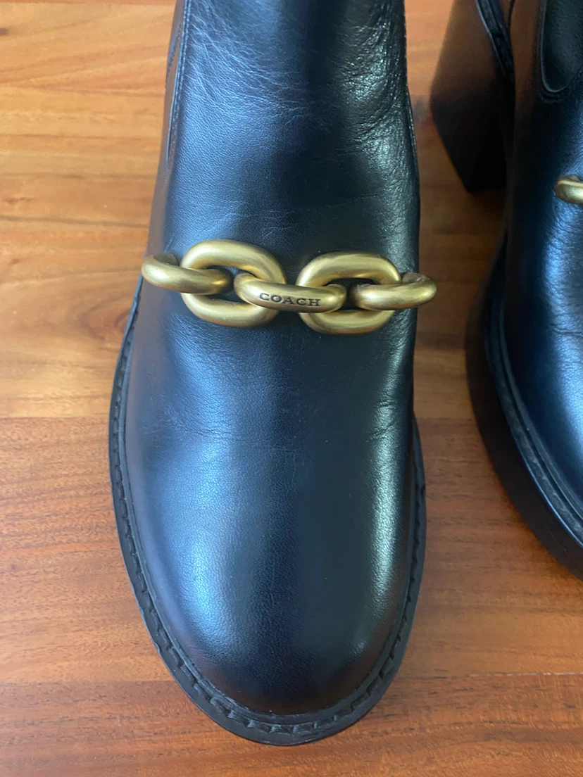 COACH Black Leather Chelsea Boots with Gold Chain Detail - photo 3