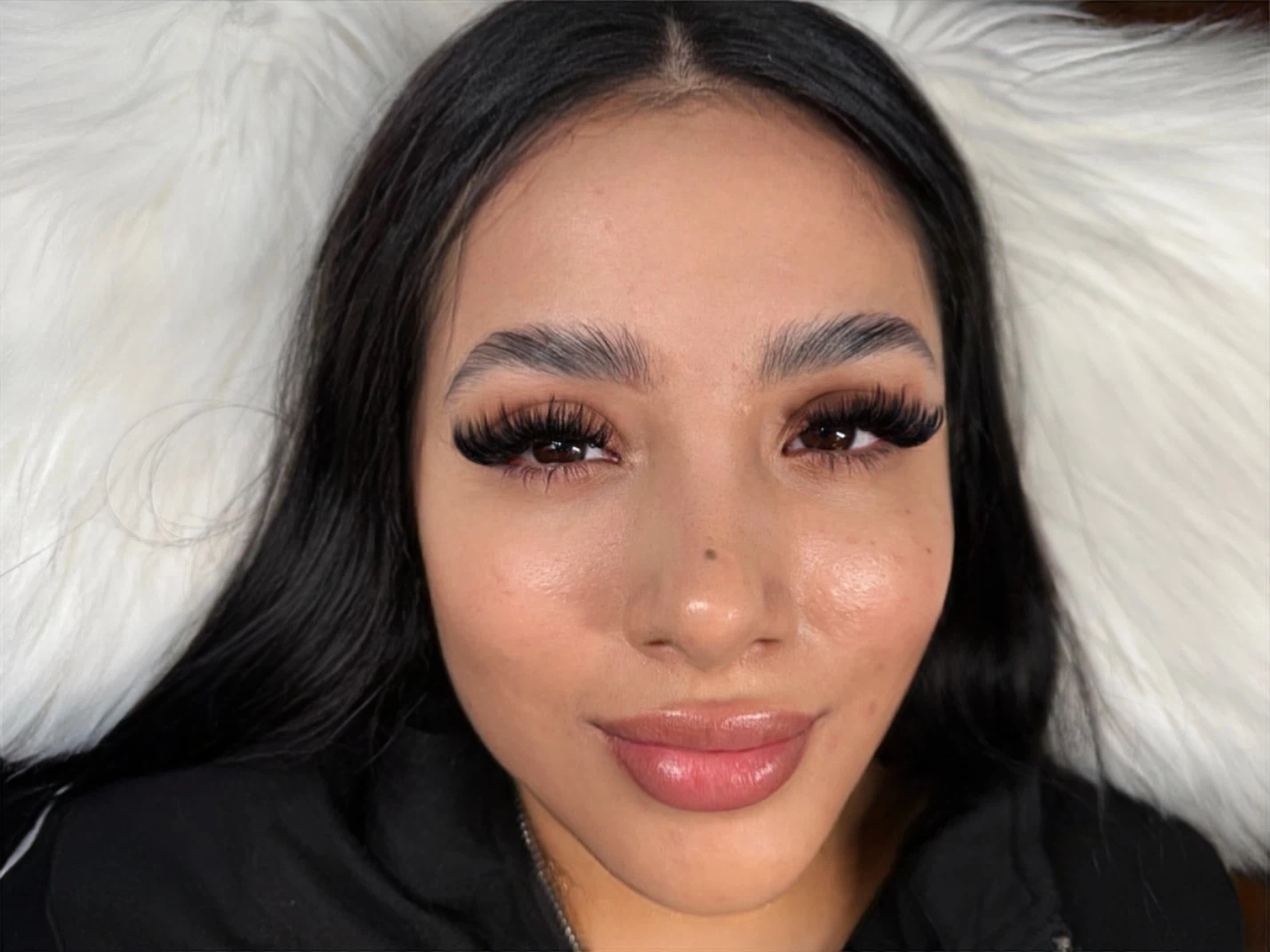 Eyelash extensions for less - photo 3