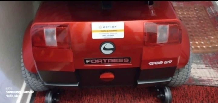 Motion Healthcare Fortress 1700 DT Mobility Scooter - photo 2