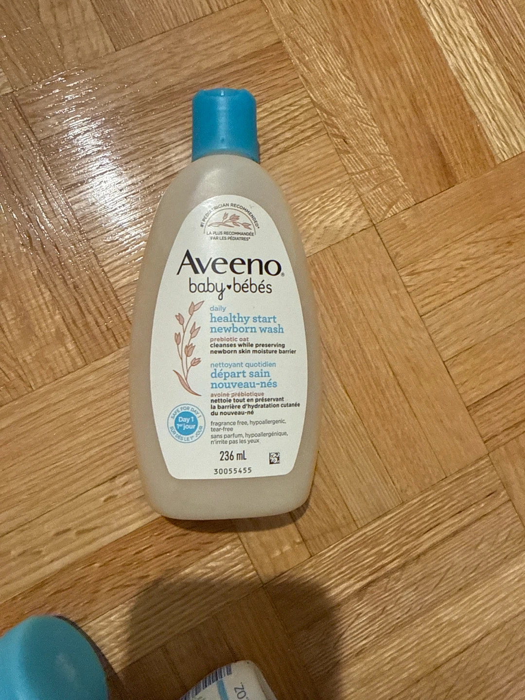 Aveeno and Mustela baby skincare bundle - photo 2