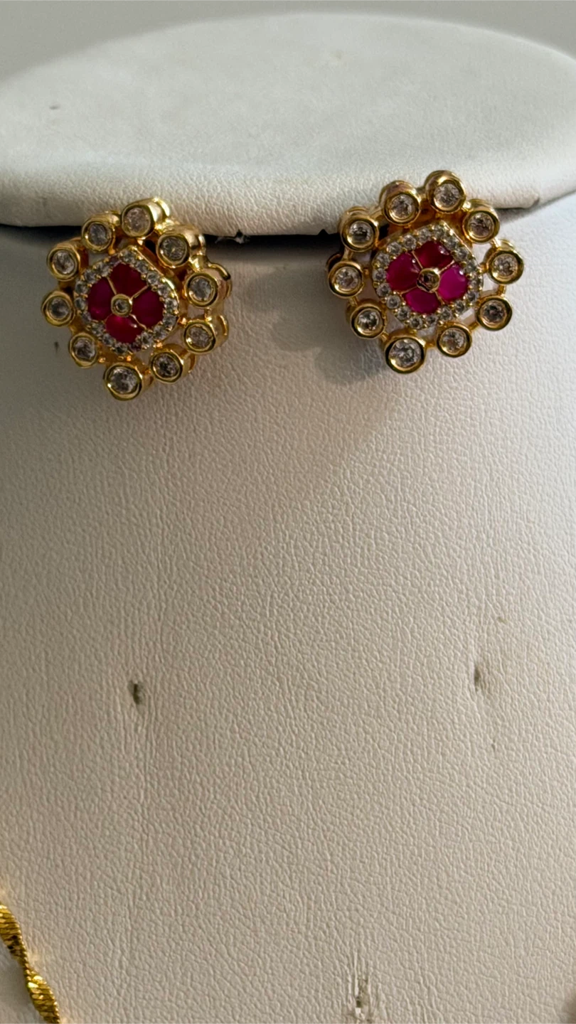 Gold Necklace and Earring Set with Red Stones - photo 3