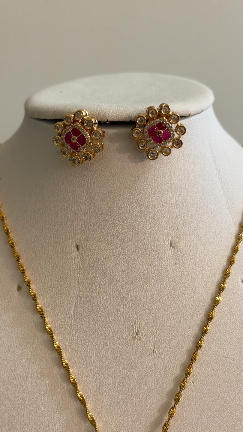 Gold Necklace and Earring Set with Red Stones - photo 5