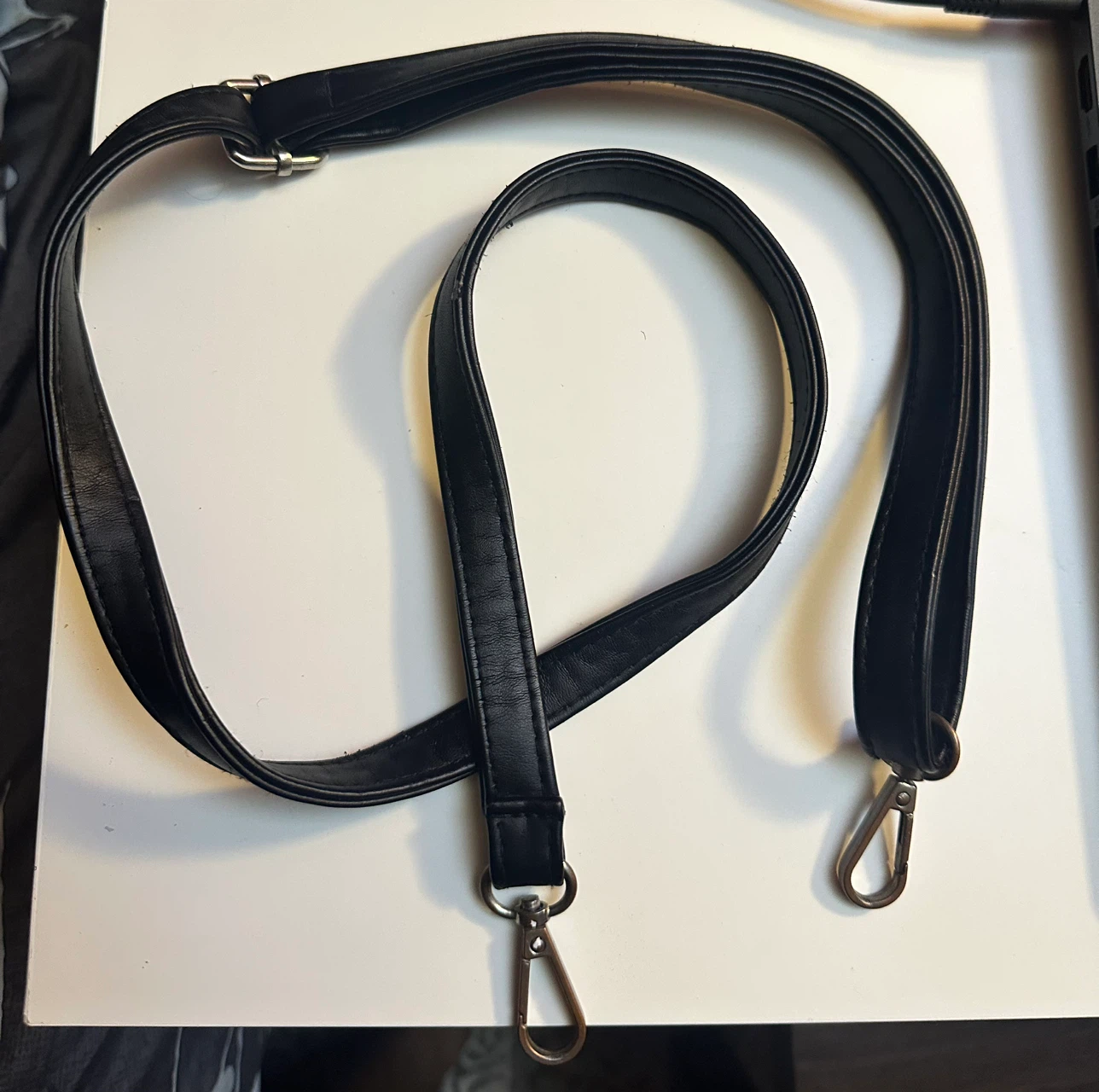 Charles & Keith Black Croc-Embossed Crossbody Bag - photo 2