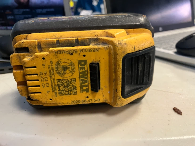 DeWalt FLEXVOLT 20V/60V MAX 9Ah Lithium Ion Battery