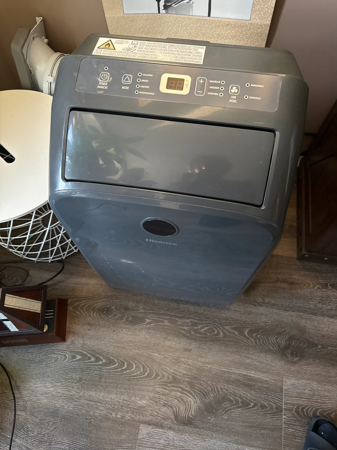 Hisense Portable Air Conditioner - photo 2
