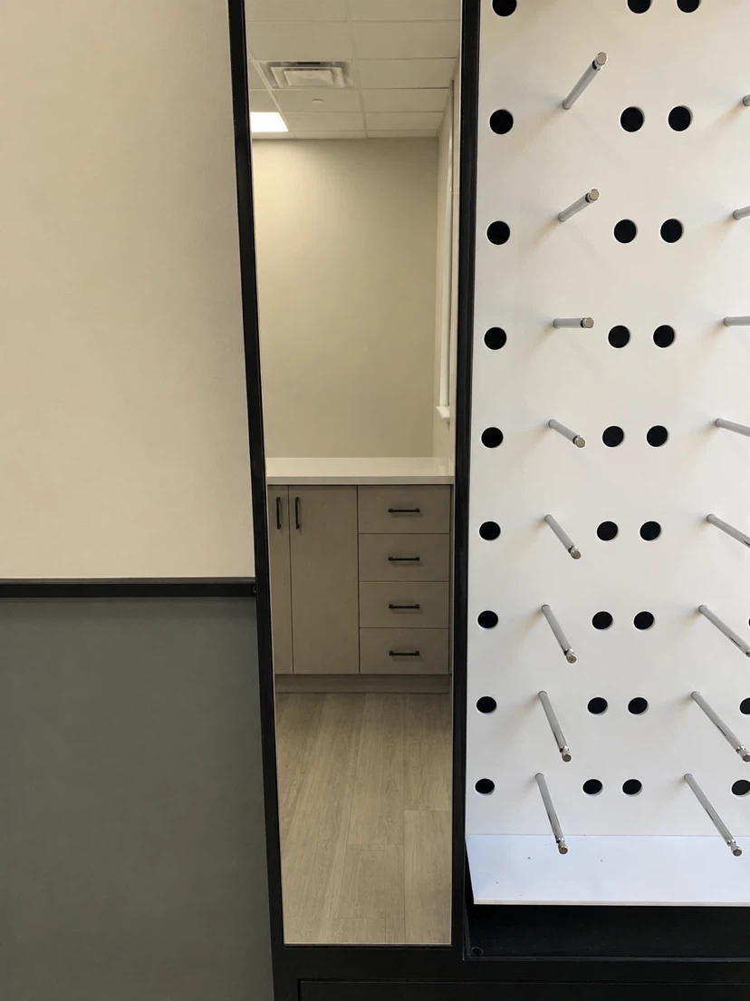 Black Display Cabinet with Lockable Door - photo 4
