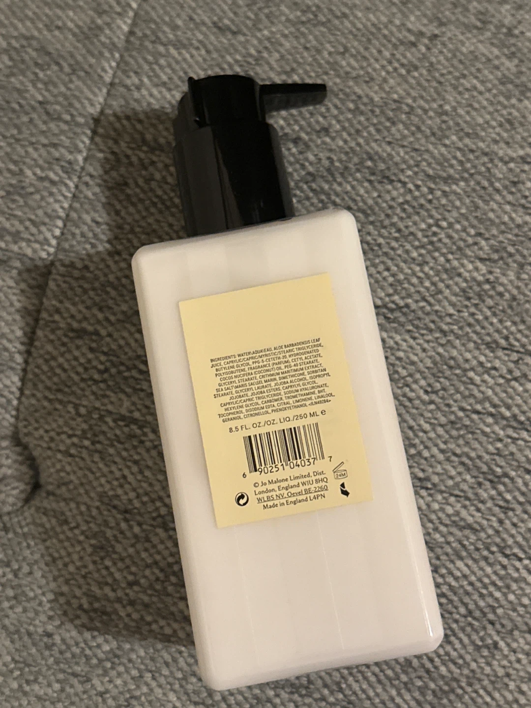 Jo Malone English Pear & Freesia Body & Hand Lotion 250ml - photo 2