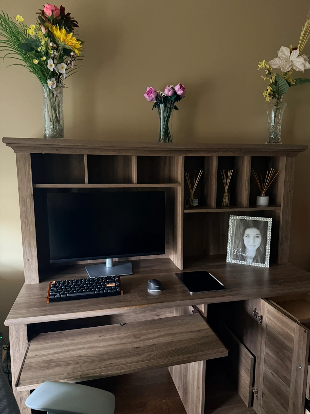 Wood finish computer desk with hutch - photo 2