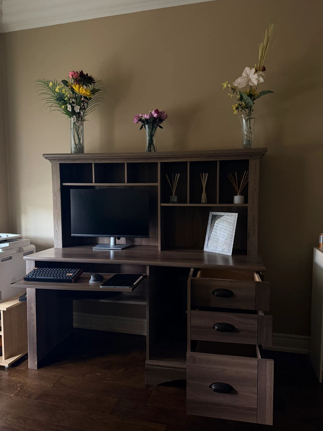 Wood finish computer desk with hutch - photo 3