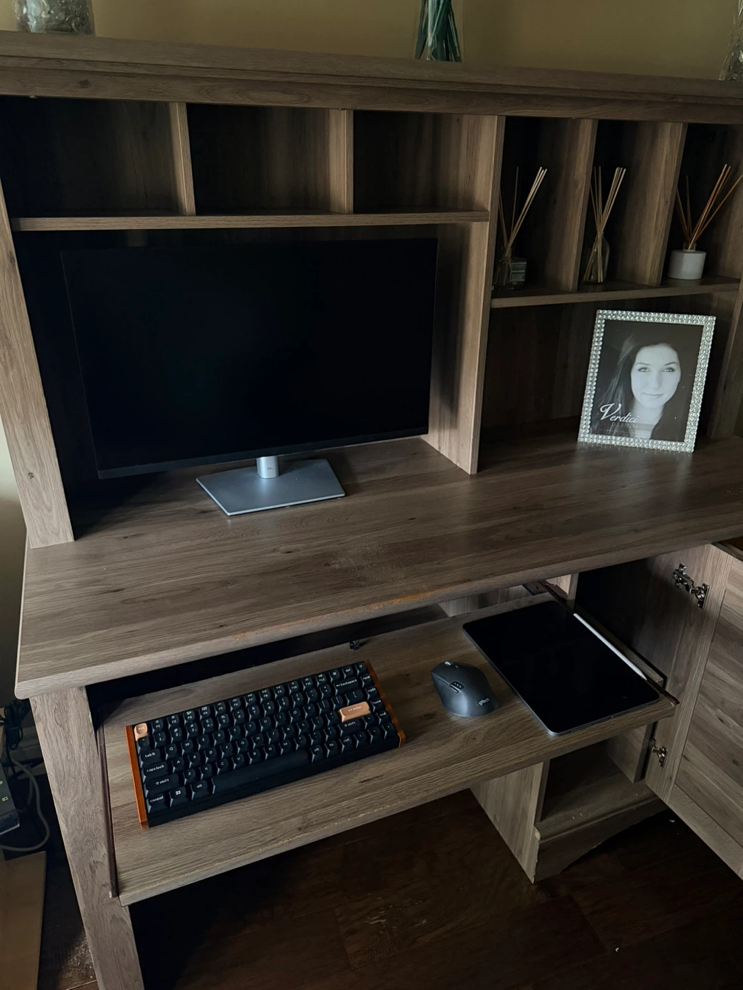 Wood finish computer desk with hutch - photo 4