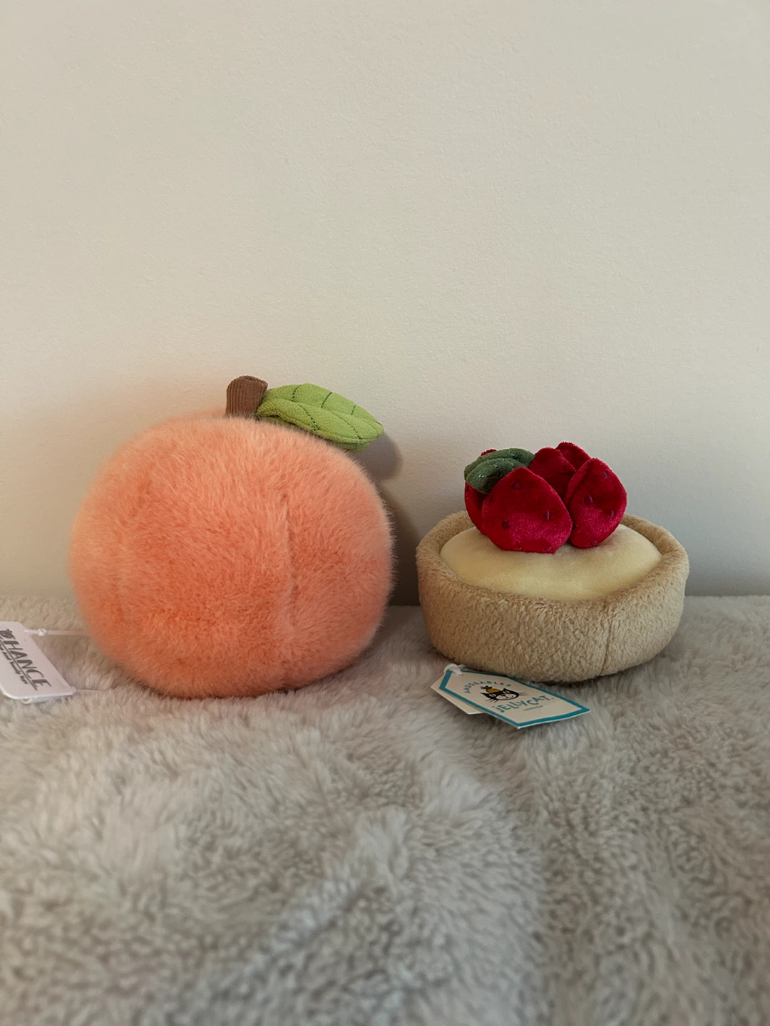 Jellycat Amuseables Peach Plush Toy - photo 2