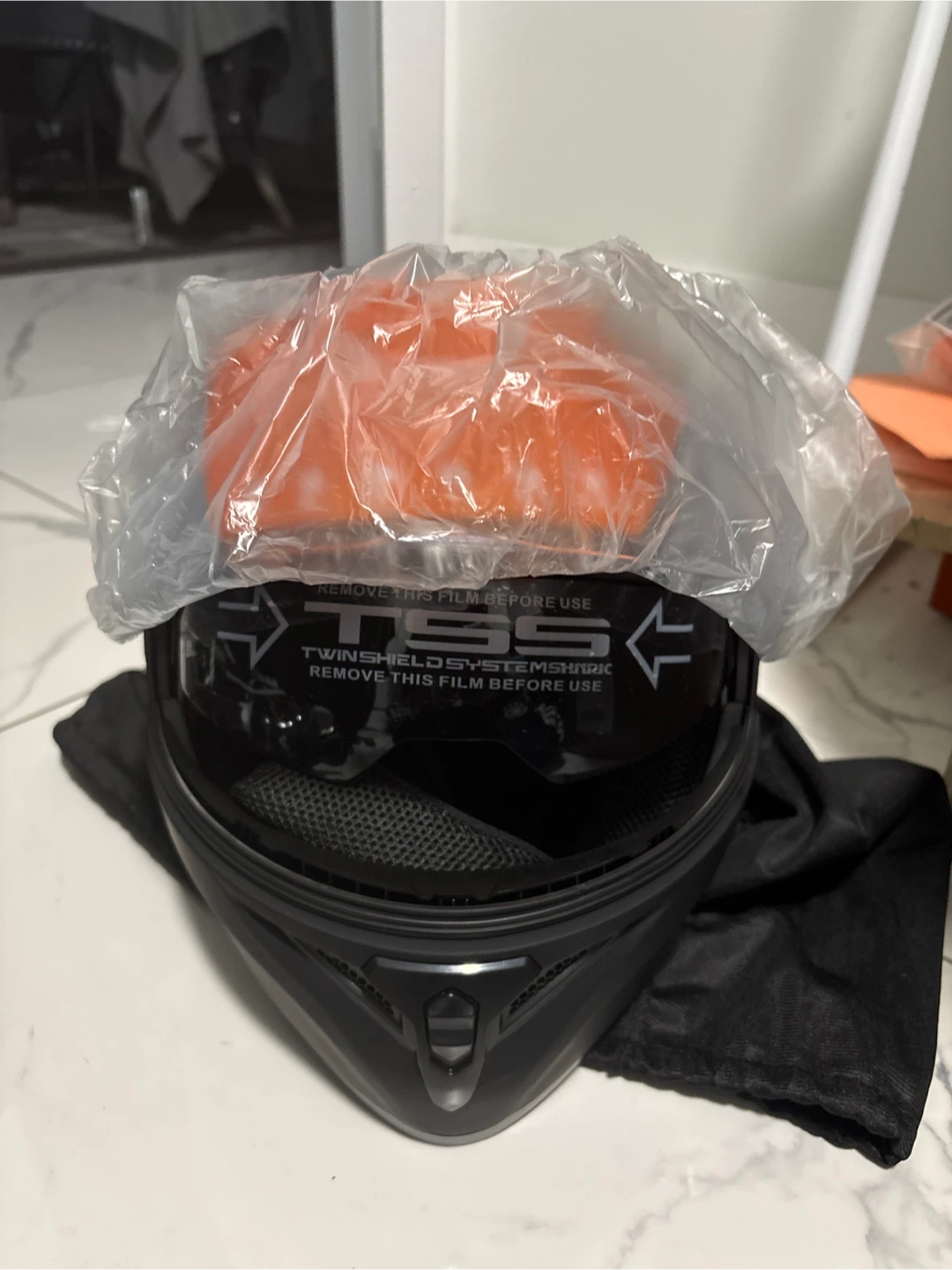 Brand new VEVOR motorcycle helmet - photo 3
