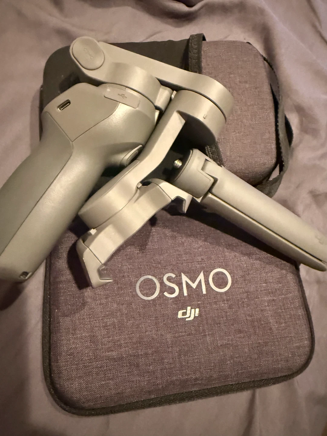 DJI Osmo Mobile 3 Gimbal Stabilizer