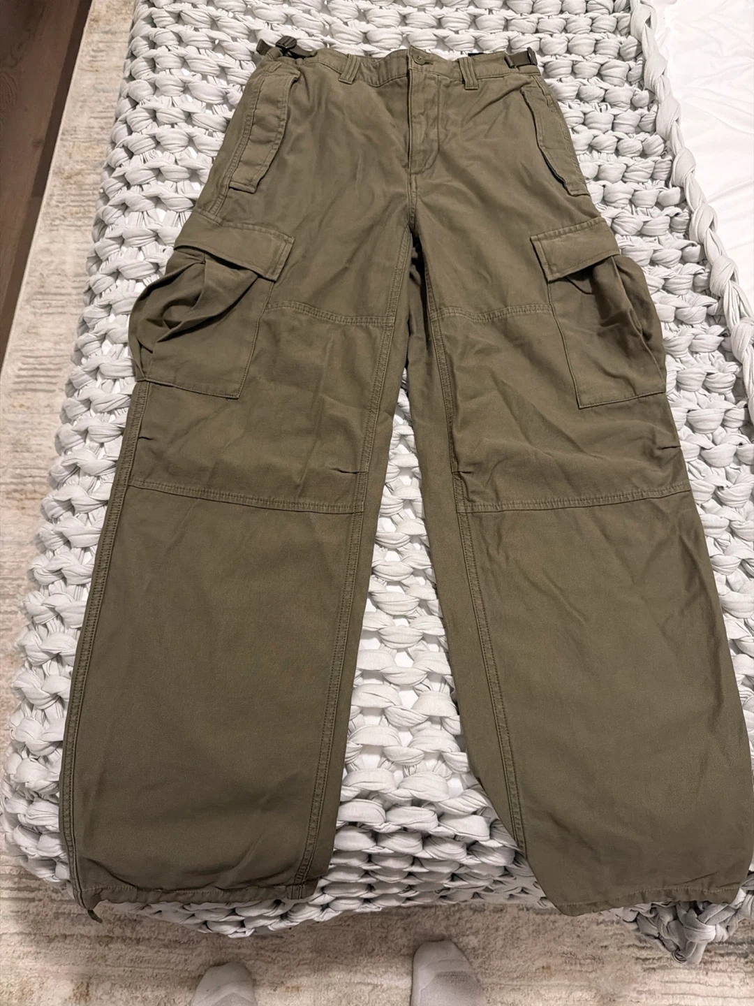 TNA Cargo Pants - Olive Green