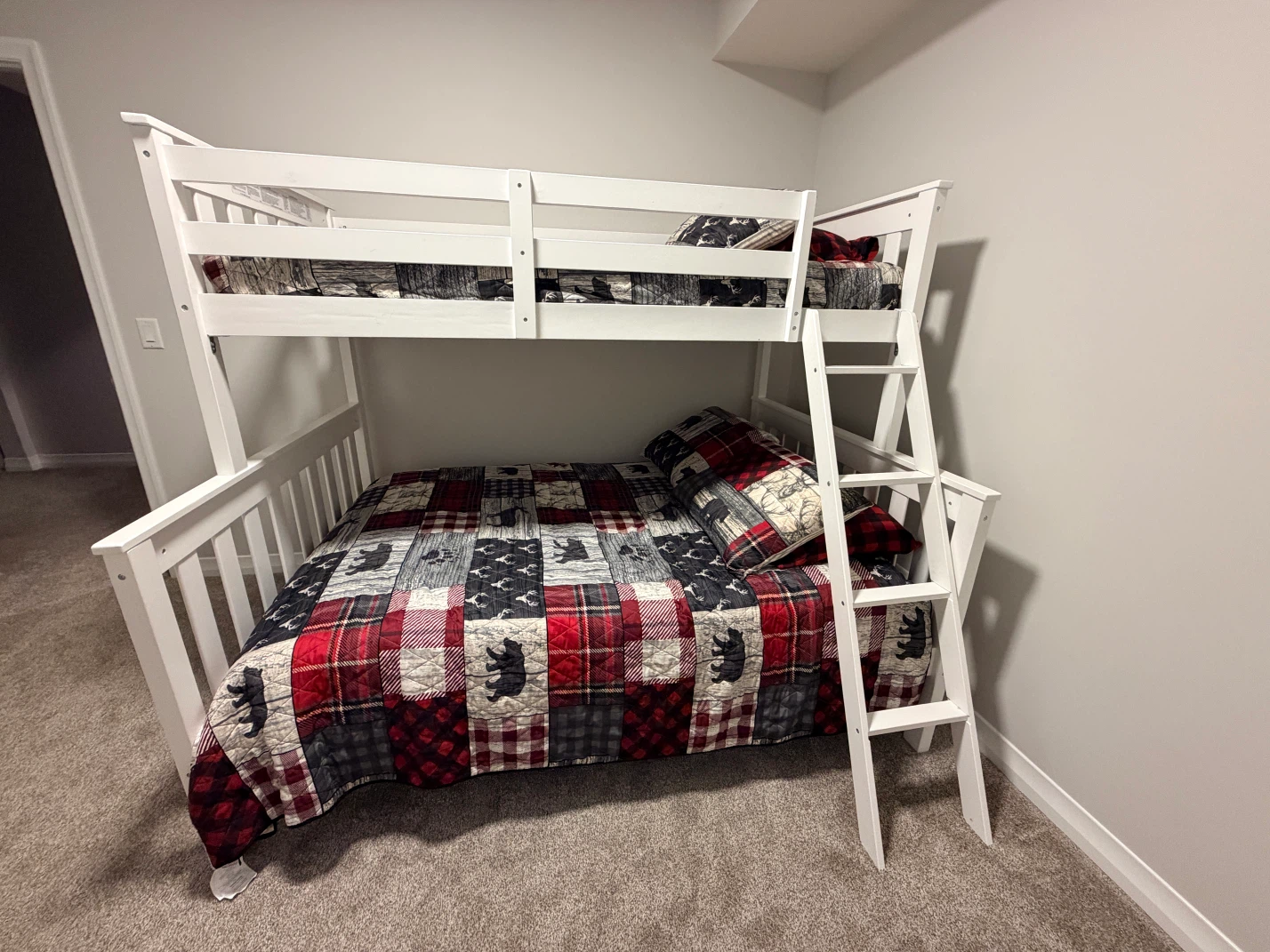 Twin Over Full Wooden Bunk Bed with Mattresses and bedding - photo 3