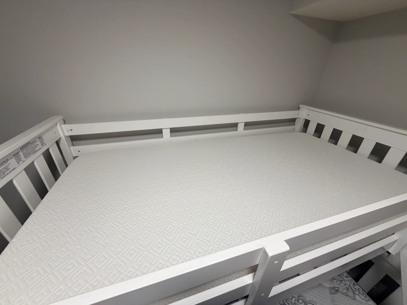 Twin Over Full Wooden Bunk Bed with Mattresses and bedding - photo 5