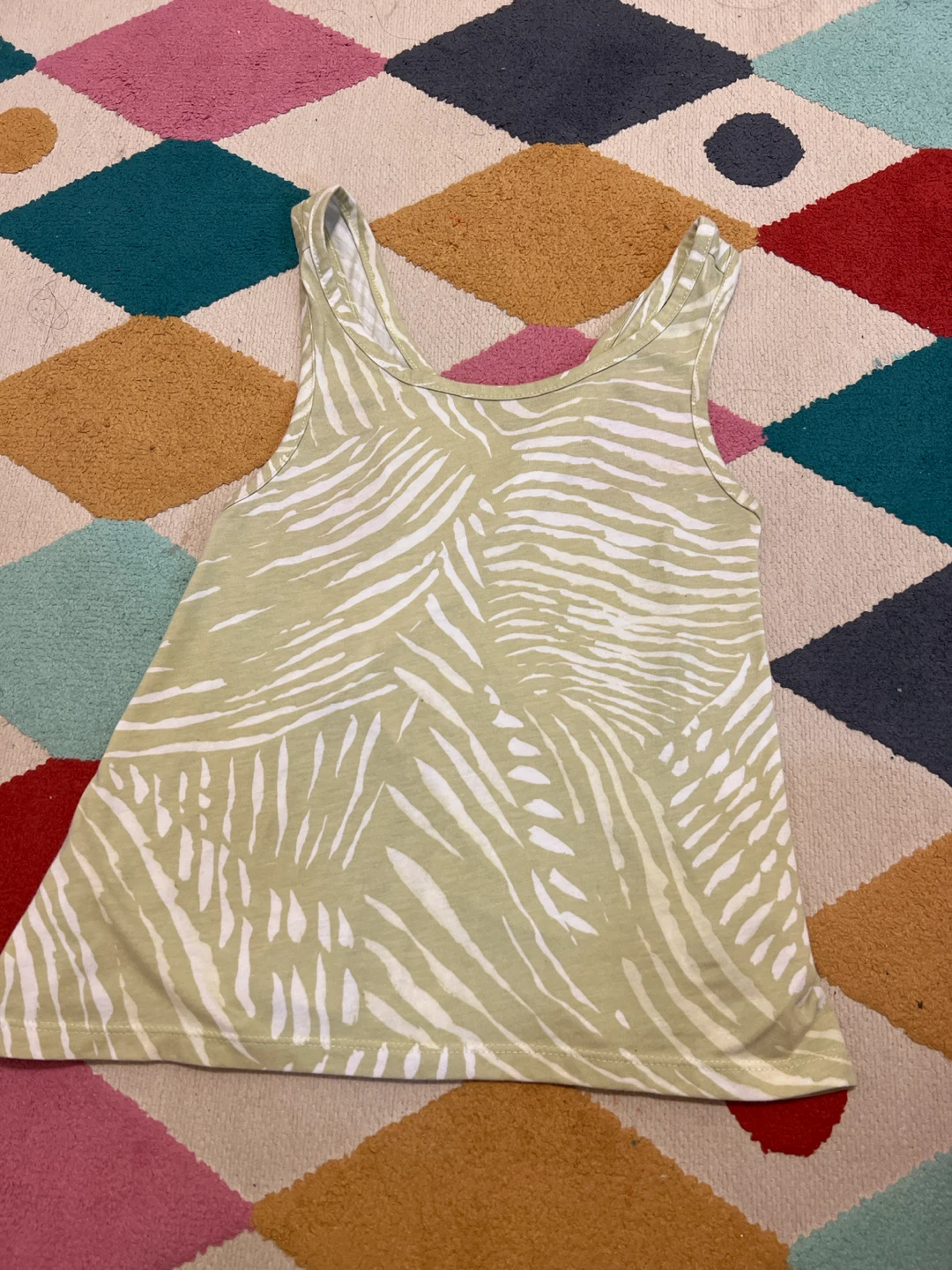 Green and White Leaf Print Tank Top