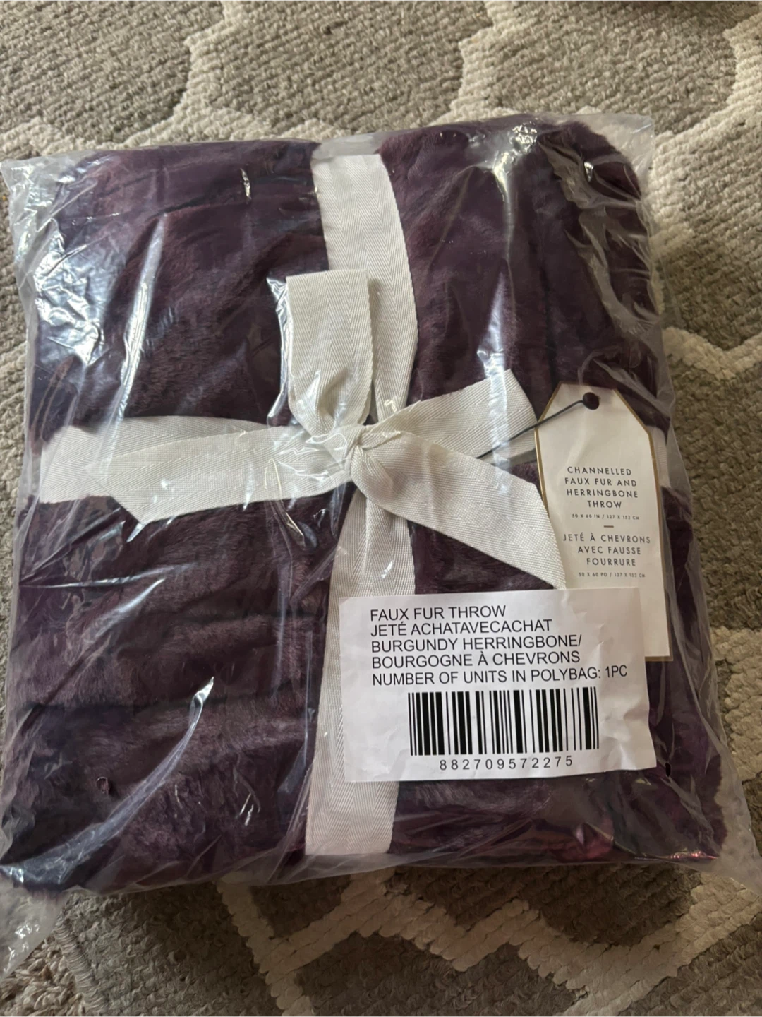 Faux Fur Throw Blanket - photo 4