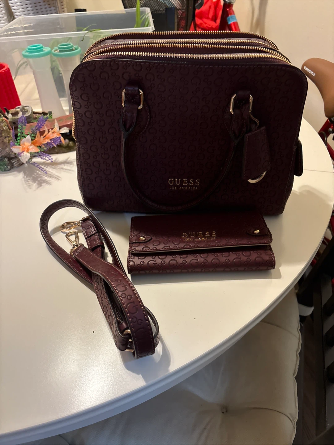 Guess Handbag and Wallet Set