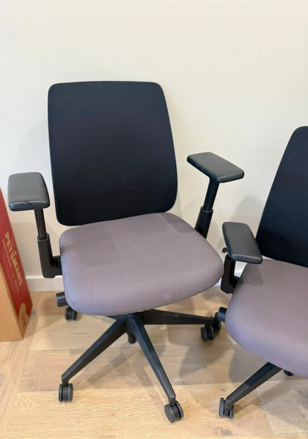 Haworth Lively Task Chair - photo 2