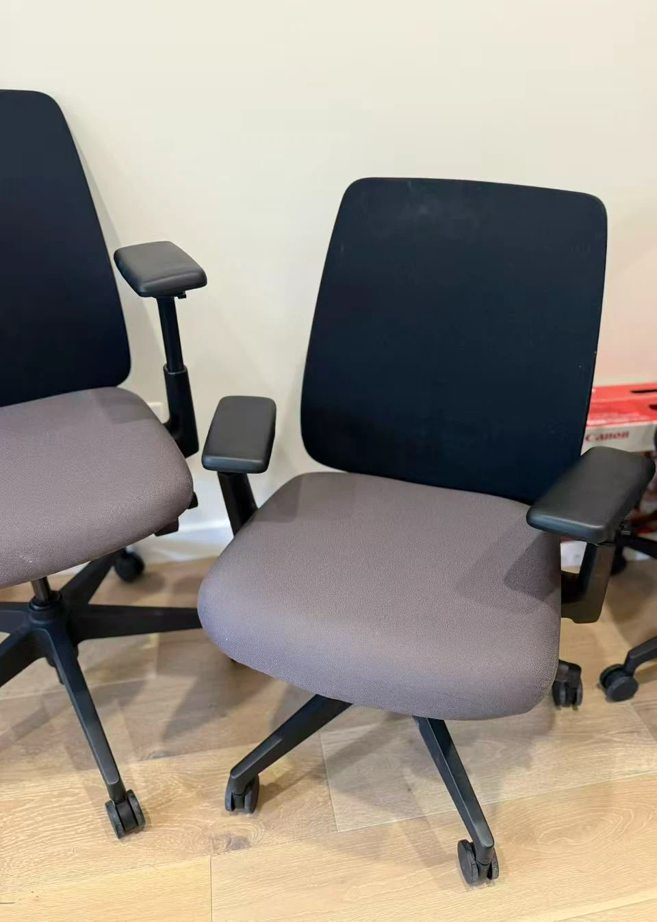 Haworth Lively Task Chair - photo 3