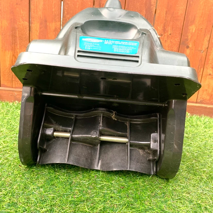 Electric Snow Shovel 8 Amp Snow Blower Walkway Driveway - photo 3