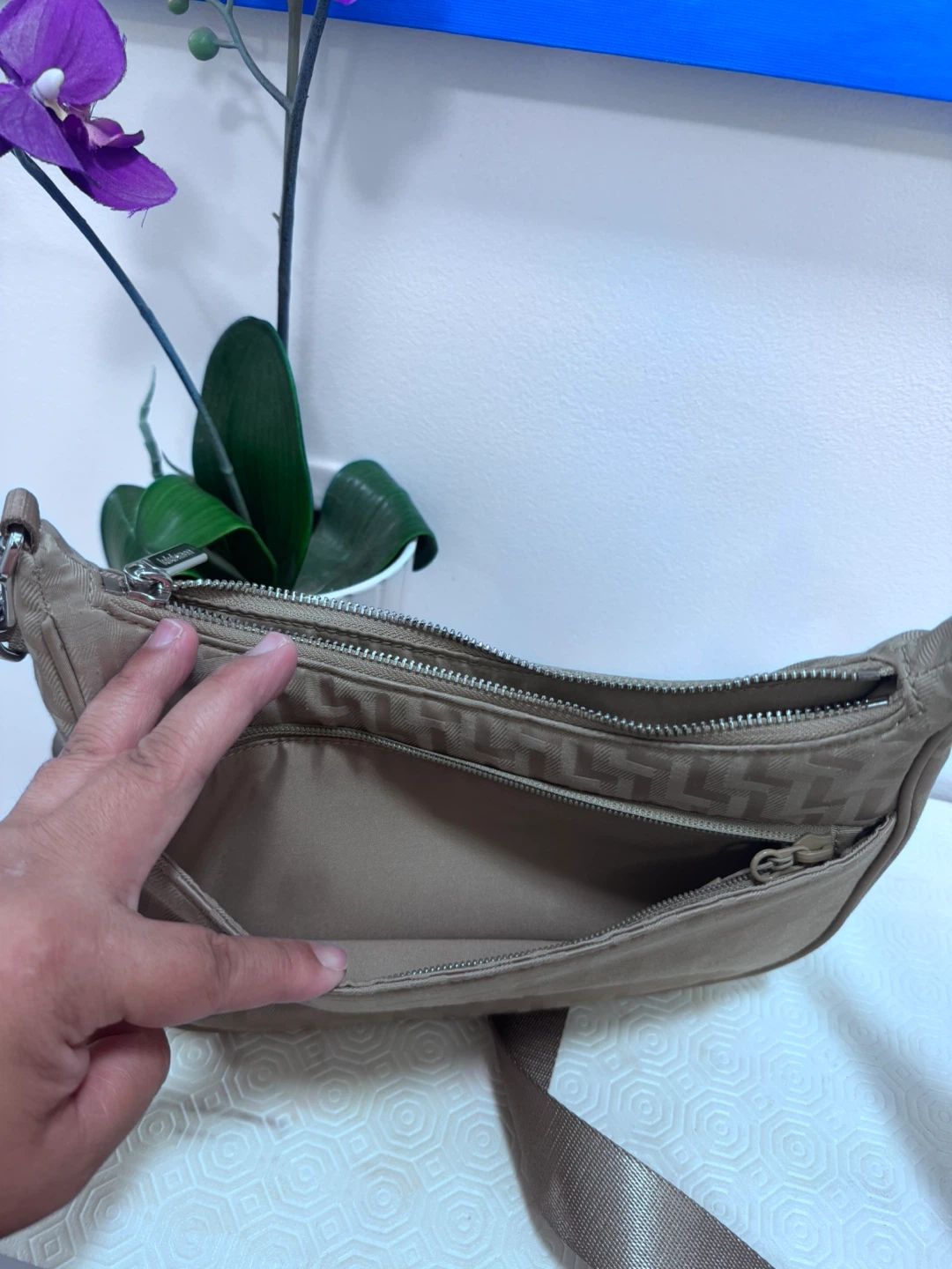 Lululemon Everywhere Belt Bag - Grey - photo 4