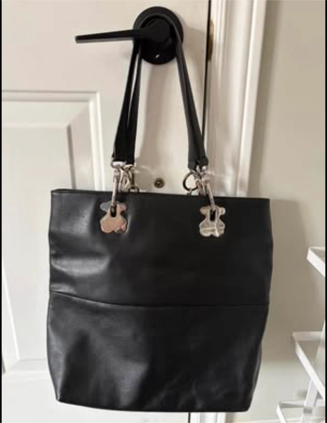 TOUS Black Leather Tote Bag with Charms - photo 2