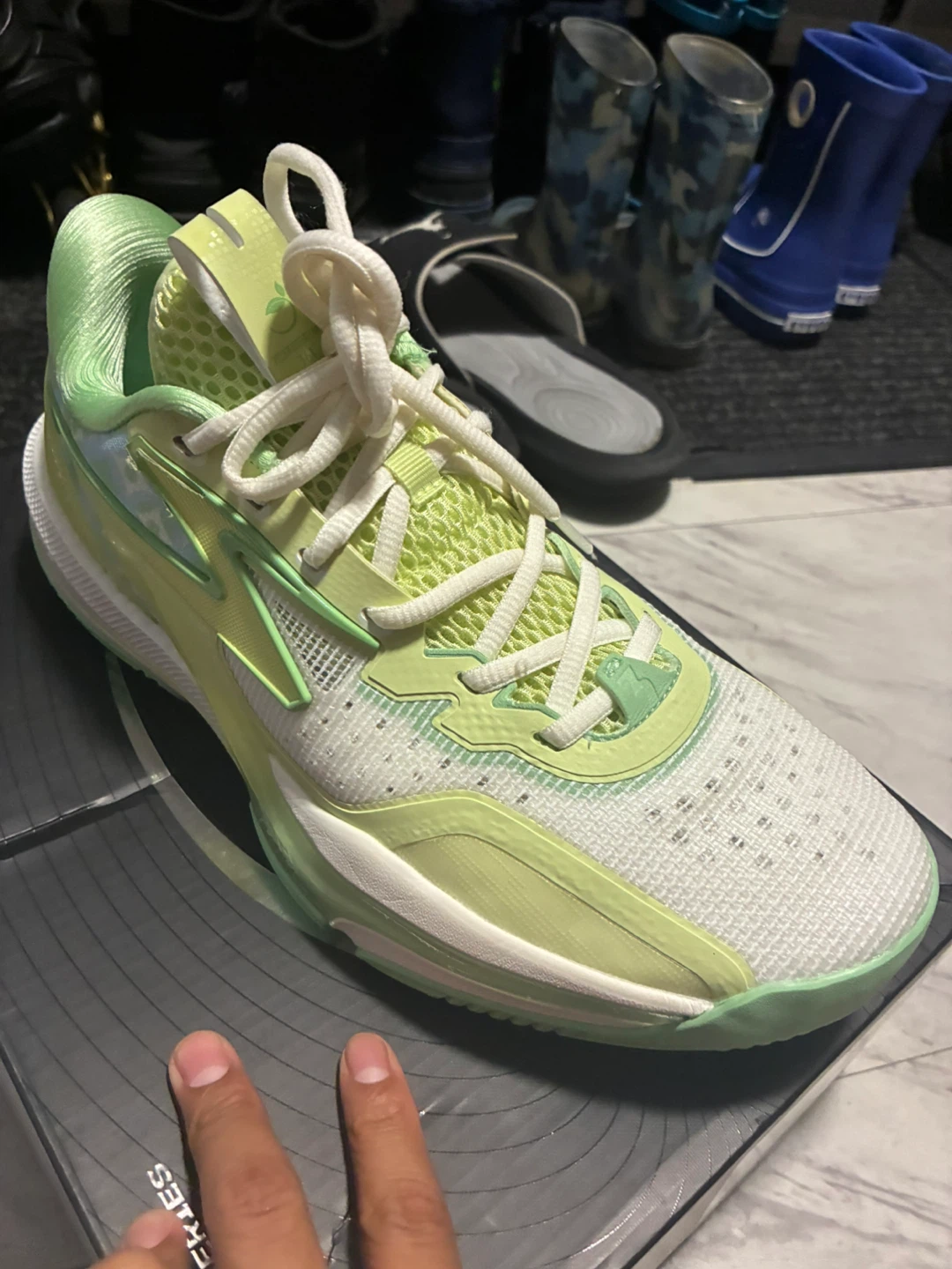 361 Degrees Men's Basketball Shoes