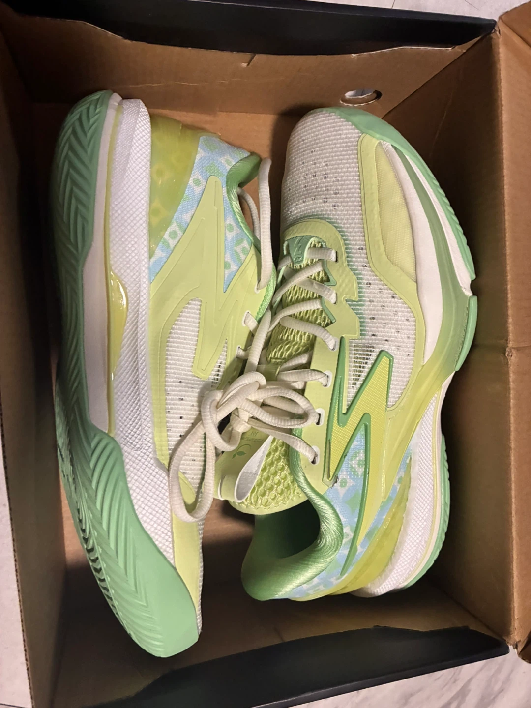 361 Degrees Men's Basketball Shoes - photo 3