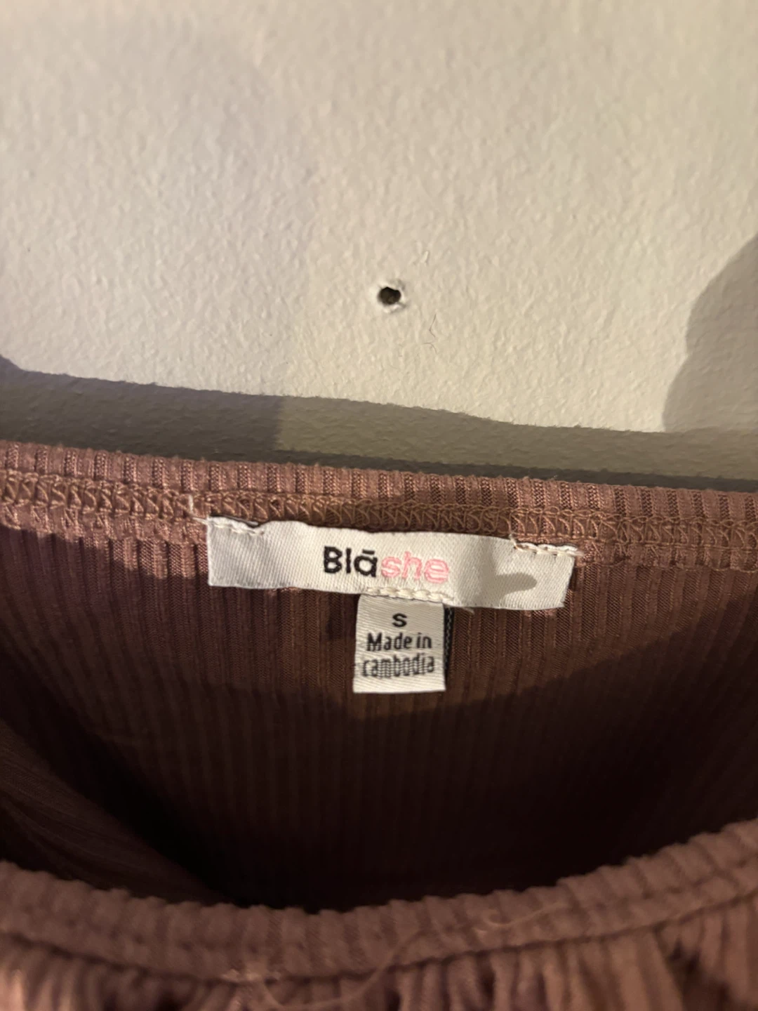 Blashe Ribbed Crop Top with Tie Detail - photo 3