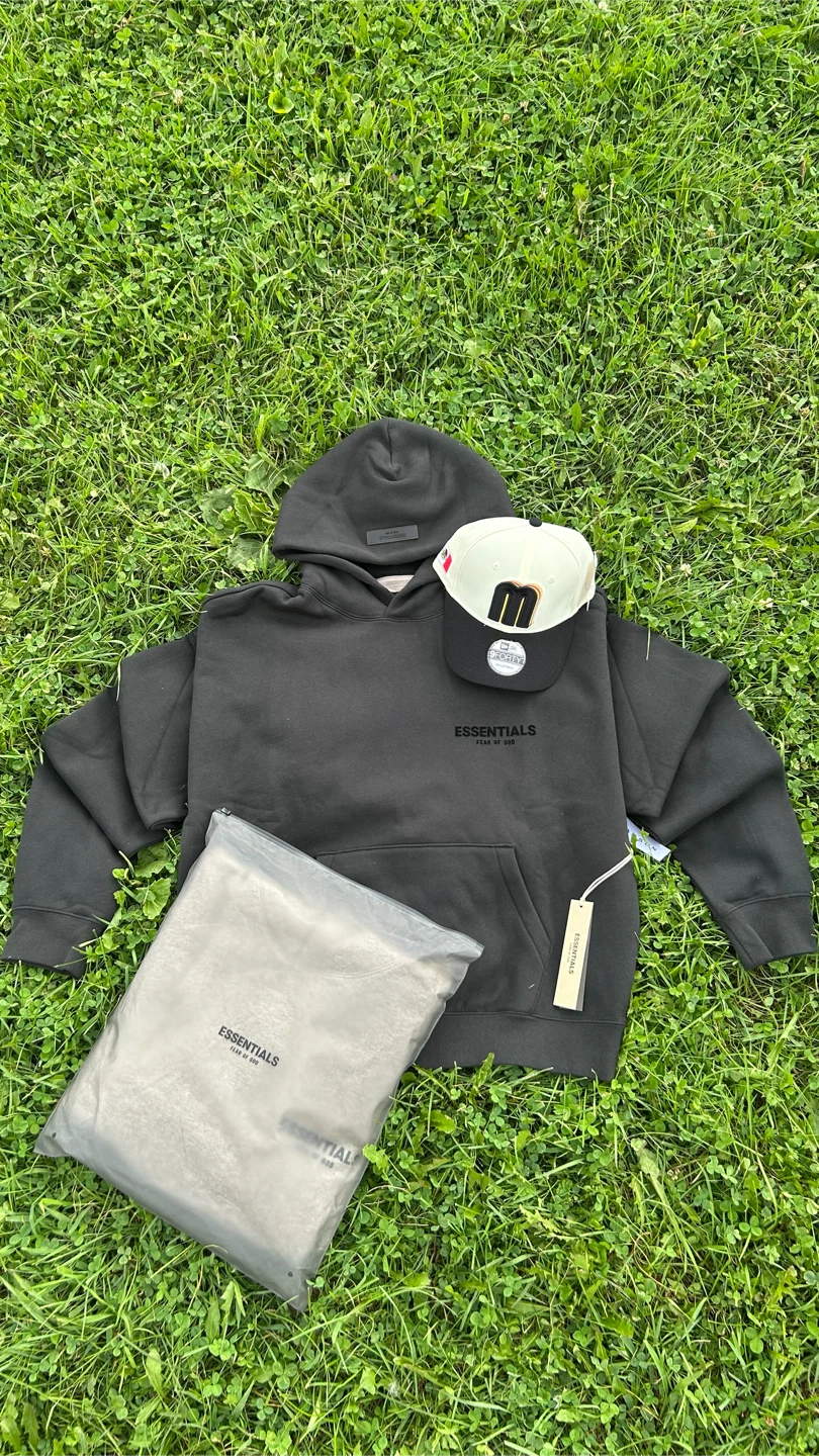 Hoodies essential,Gorras bélicas,New Era,Fragancias - photo 2