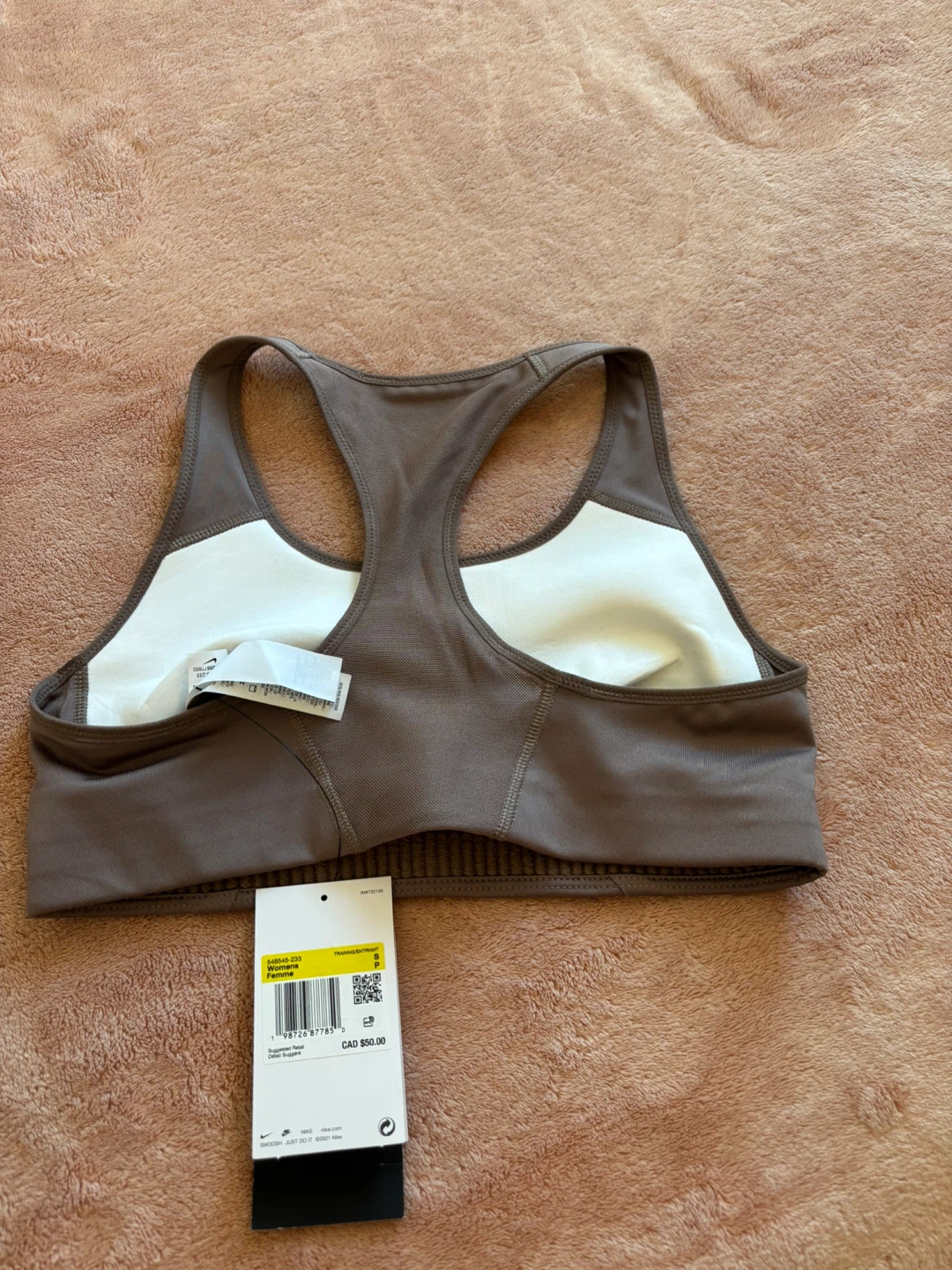 Nike Women's Sports Bra - photo 2