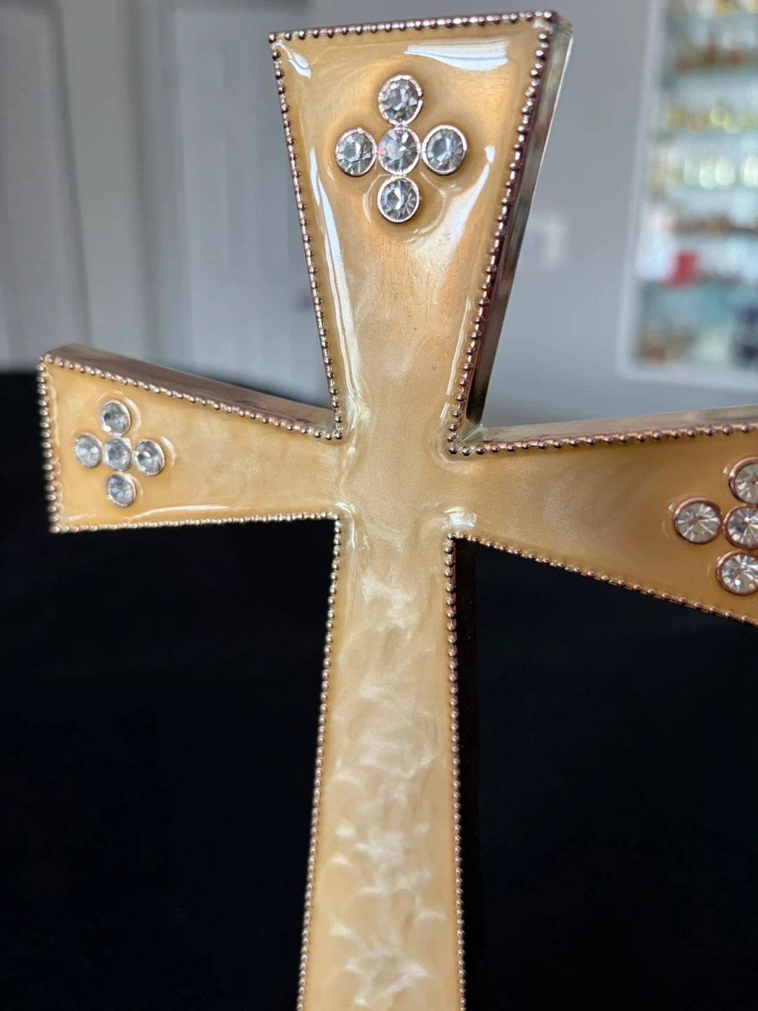 Decorative Cross Statue with Rhinestones - photo 2