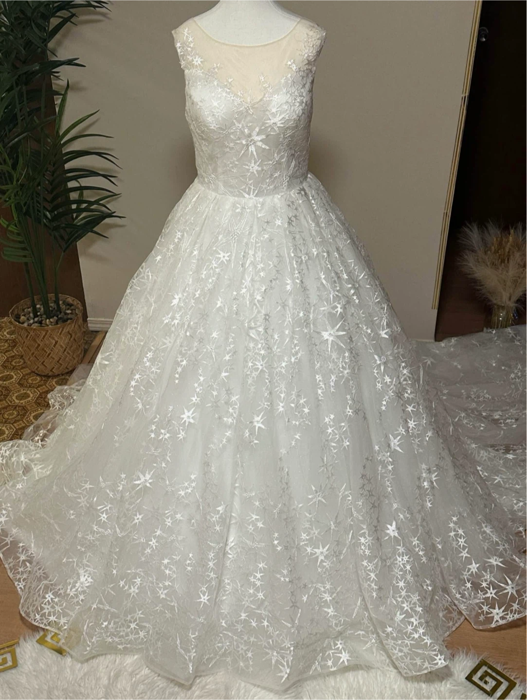 White Star Embellished Wedding Dress