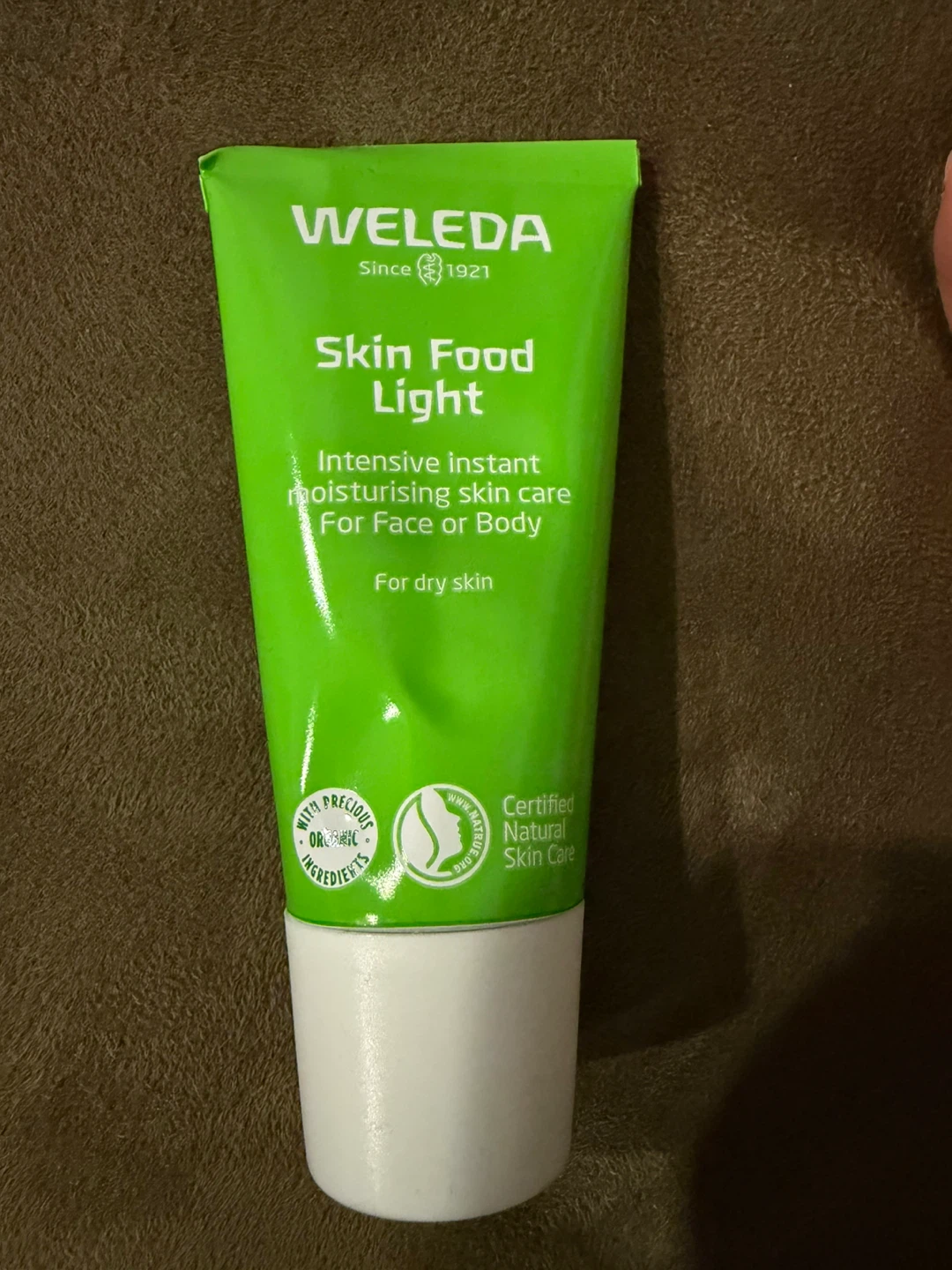 Weleda Skin Food Light Moisturizing Cream for Dry Skin