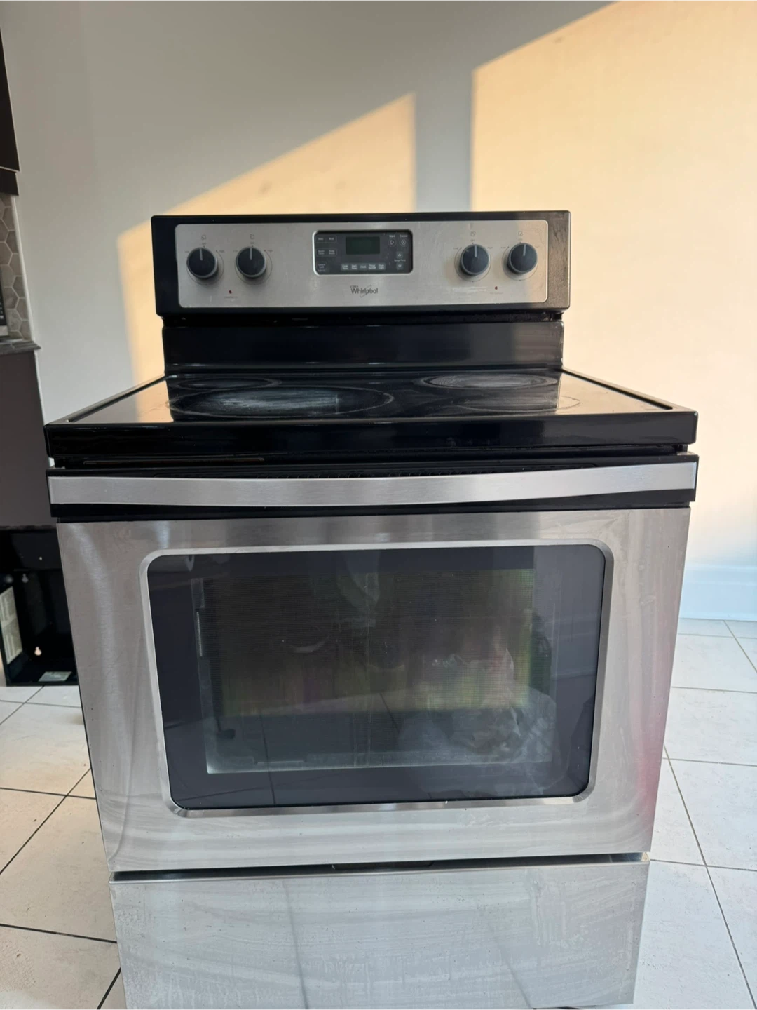 Whirlpool Electric Range