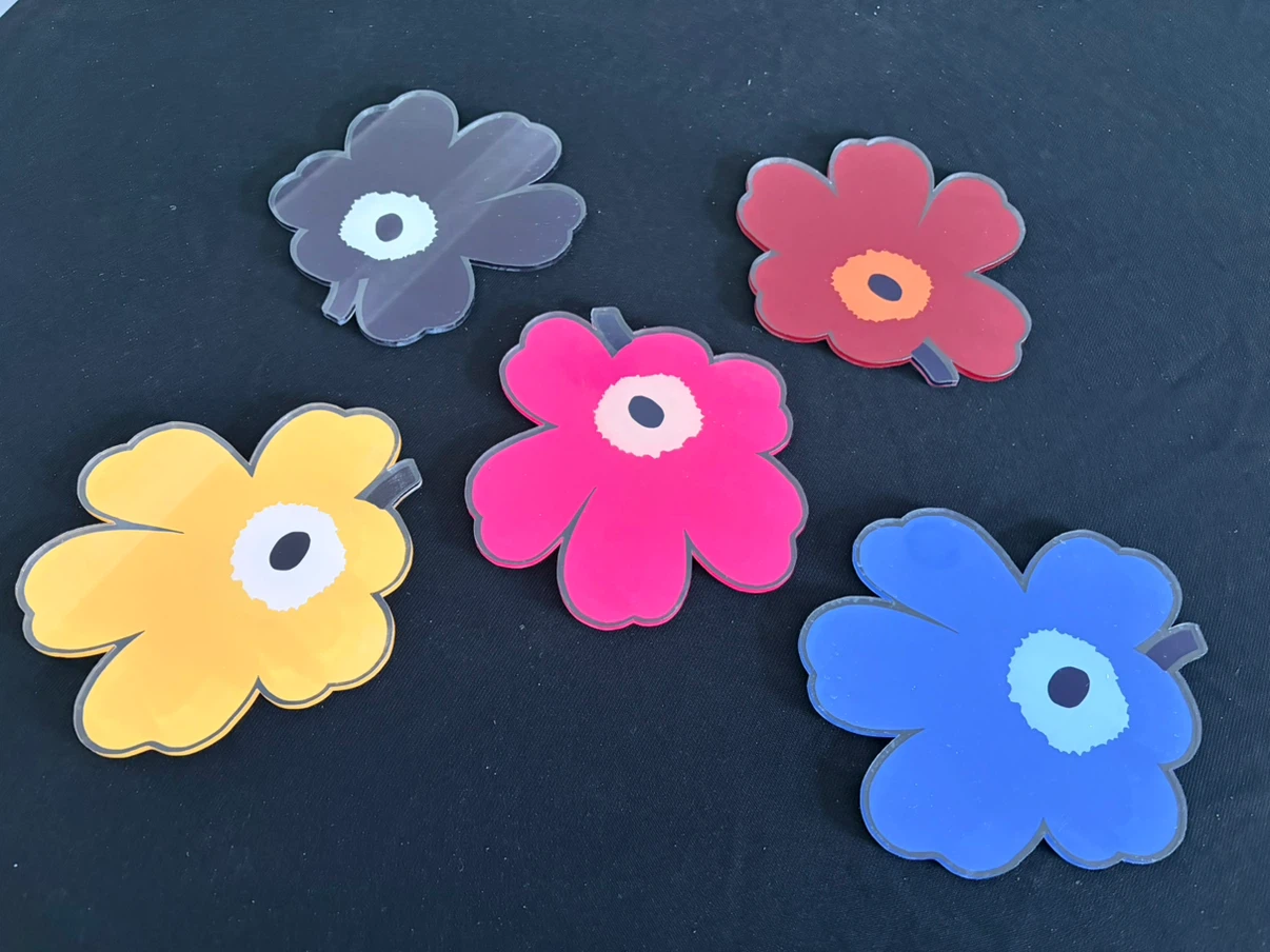Set of 5 Unikko Flower Coasters