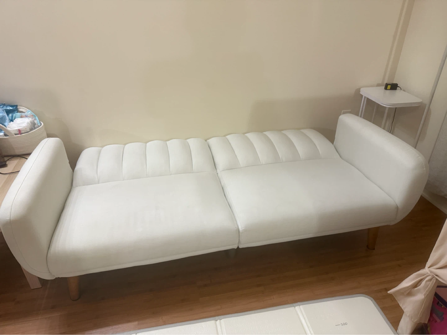 White convertible futon sofa - photo 4