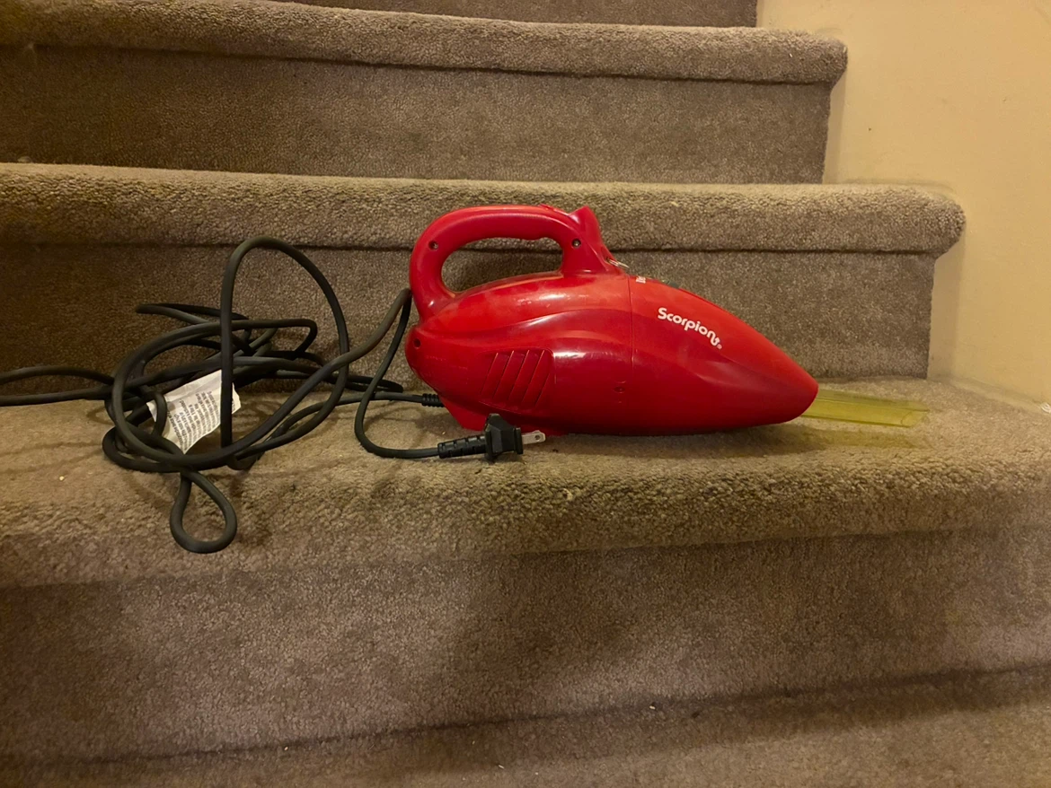 Dirt Devil Scorpion Handheld Vacuum