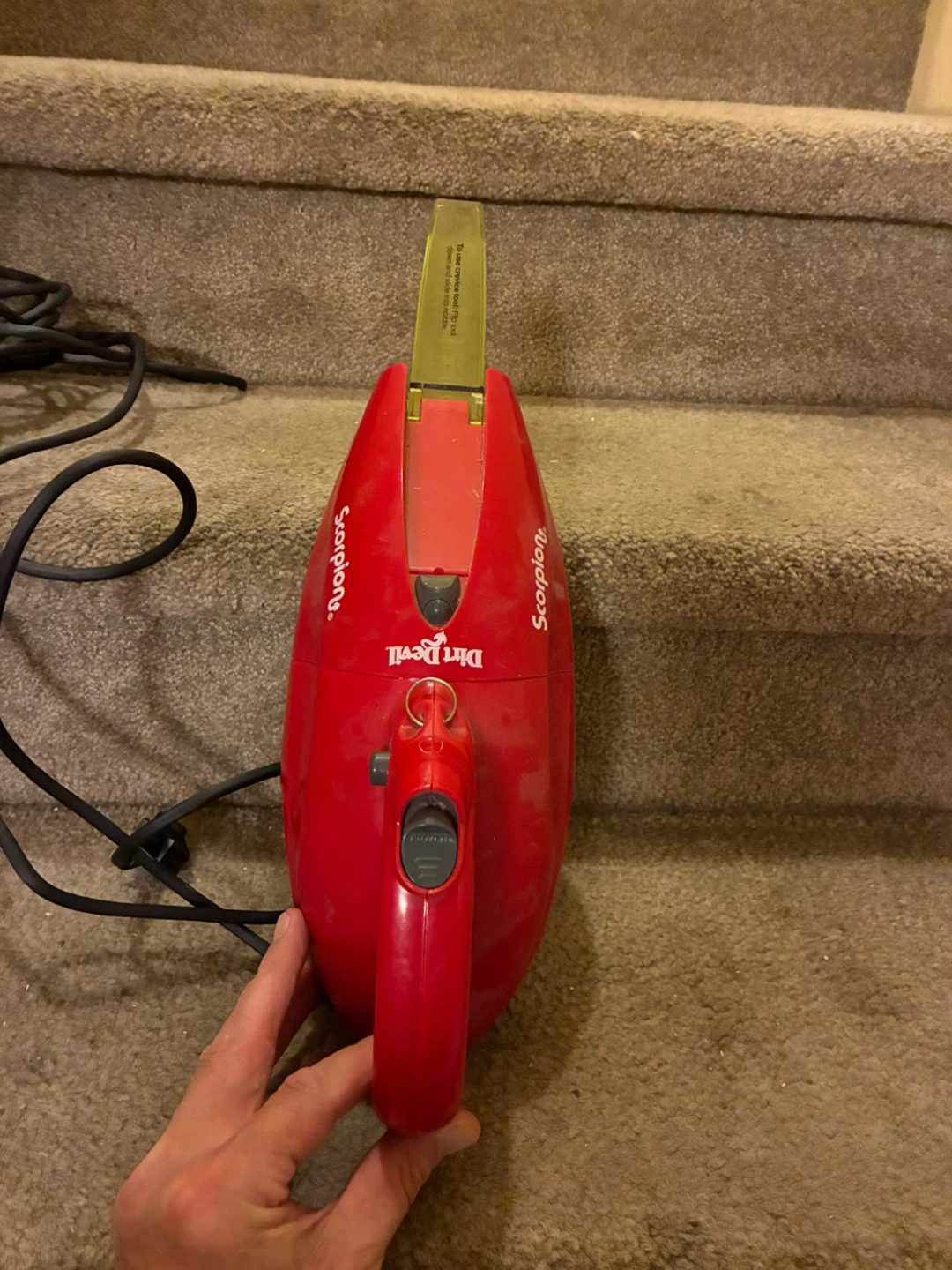 Dirt Devil Scorpion Handheld Vacuum - photo 2