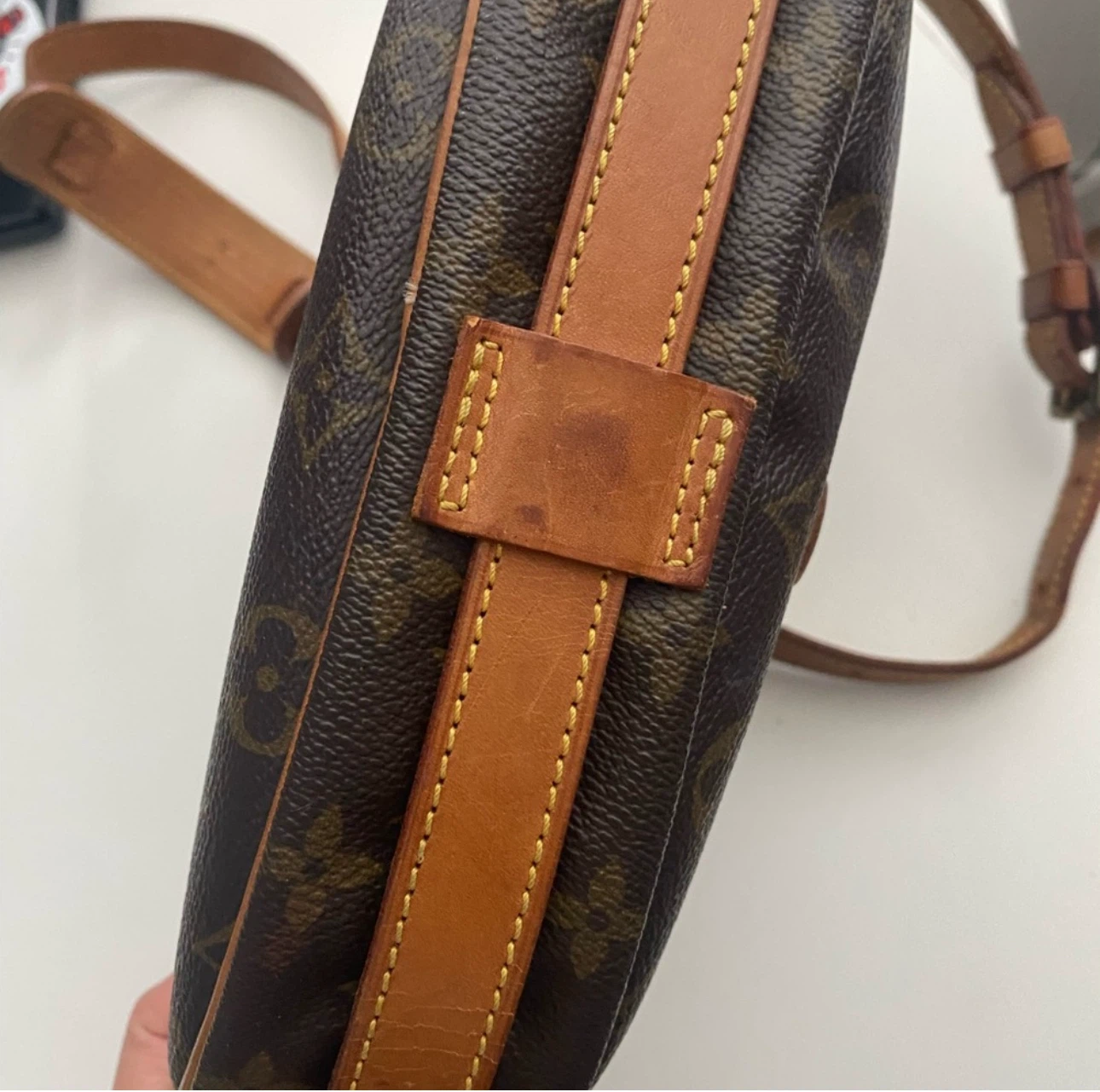Louis Vuitton Monogram Crossbody Bag - photo 3
