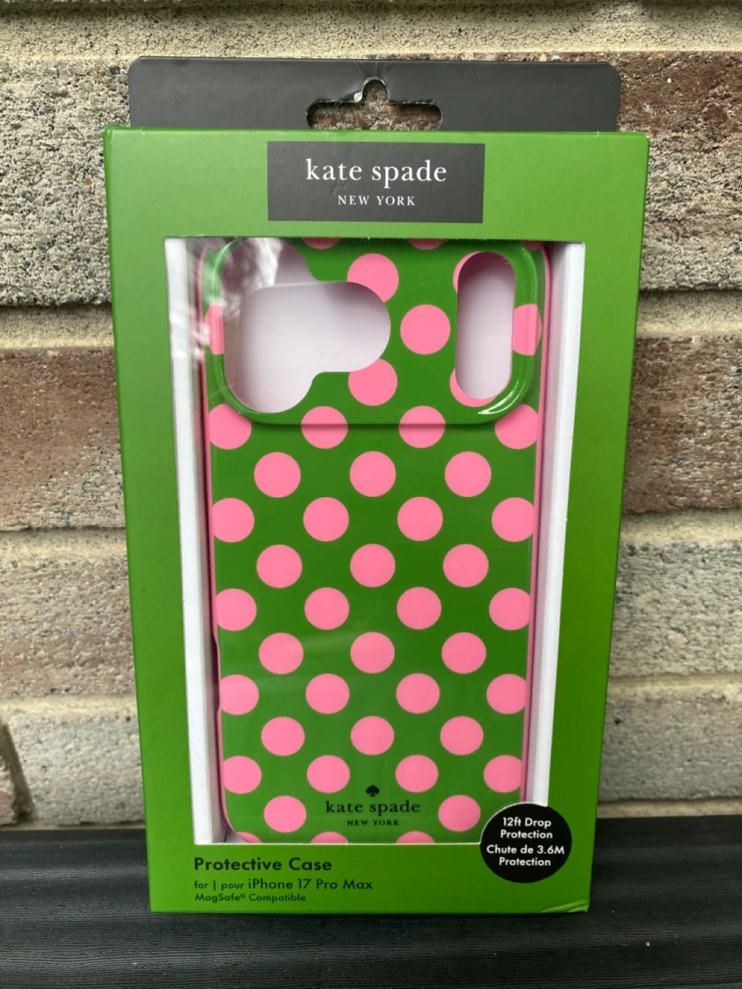 Kate Spade iPhone 17 Pro Max Case Green Polka Dot