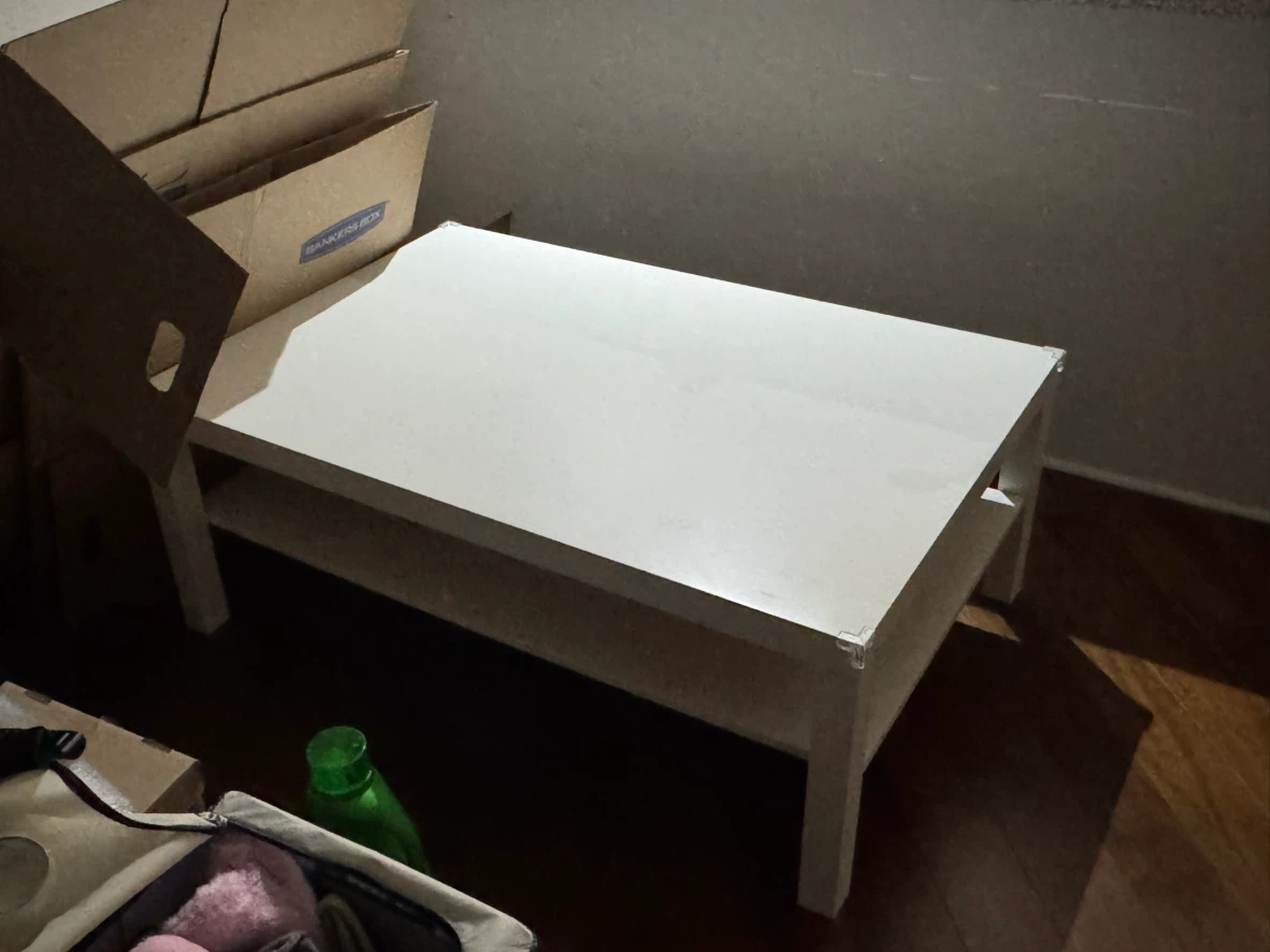 IKEA White Coffee Table - photo 4