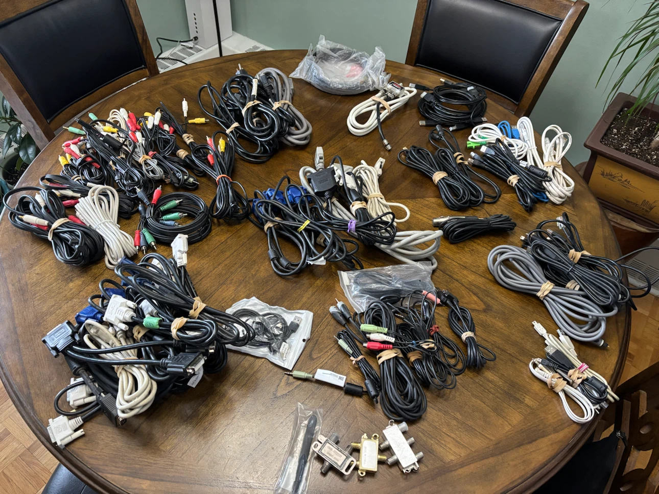 Assorted electronic cables and connectors bundle