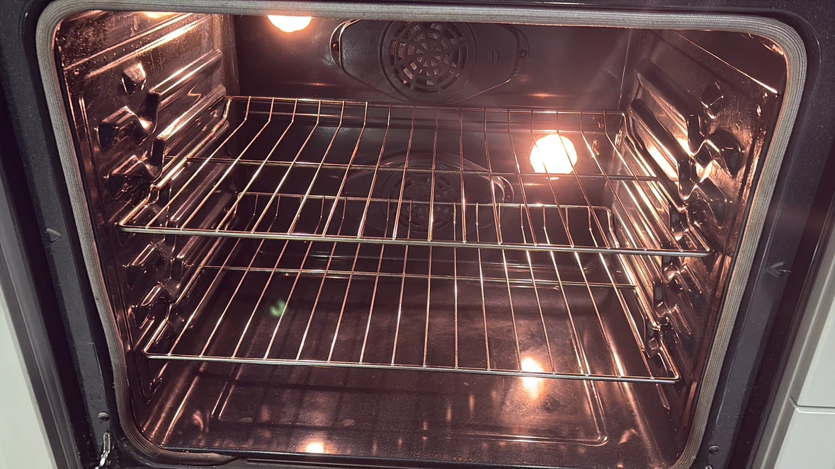Samsung Electric Range - photo 4
