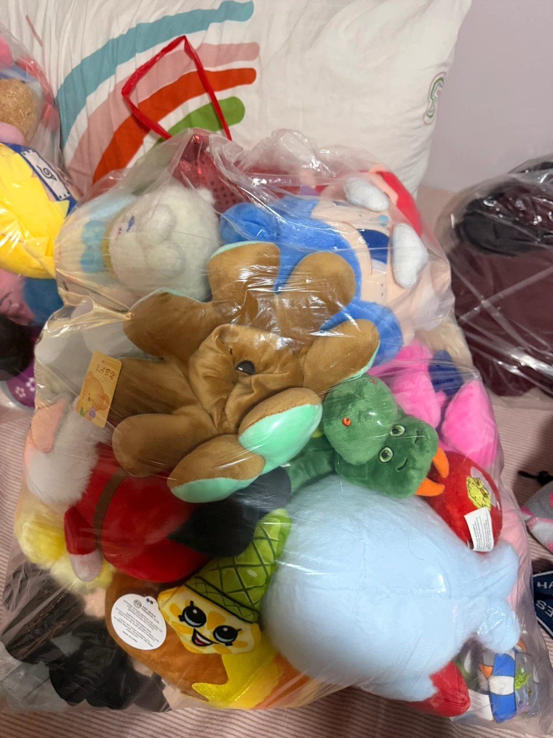 Bag of Assorted Plush Toys (40 plush toys) - photo 3