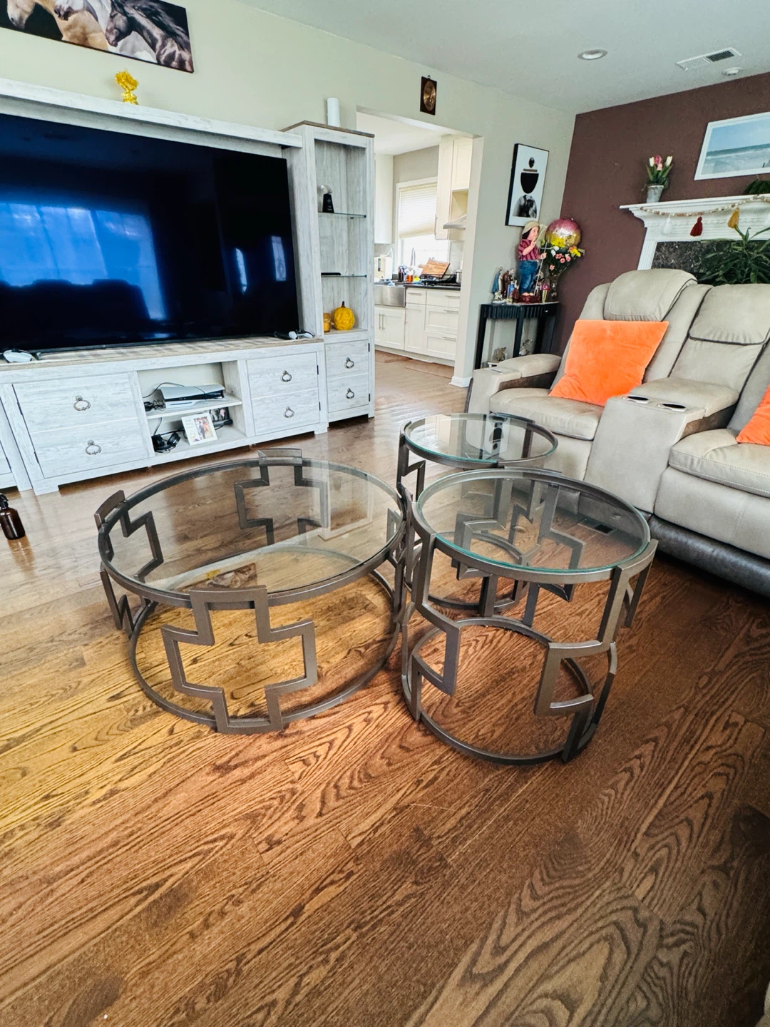 Set of 3 Round Glass Nesting Tables with Metal Base - photo 2