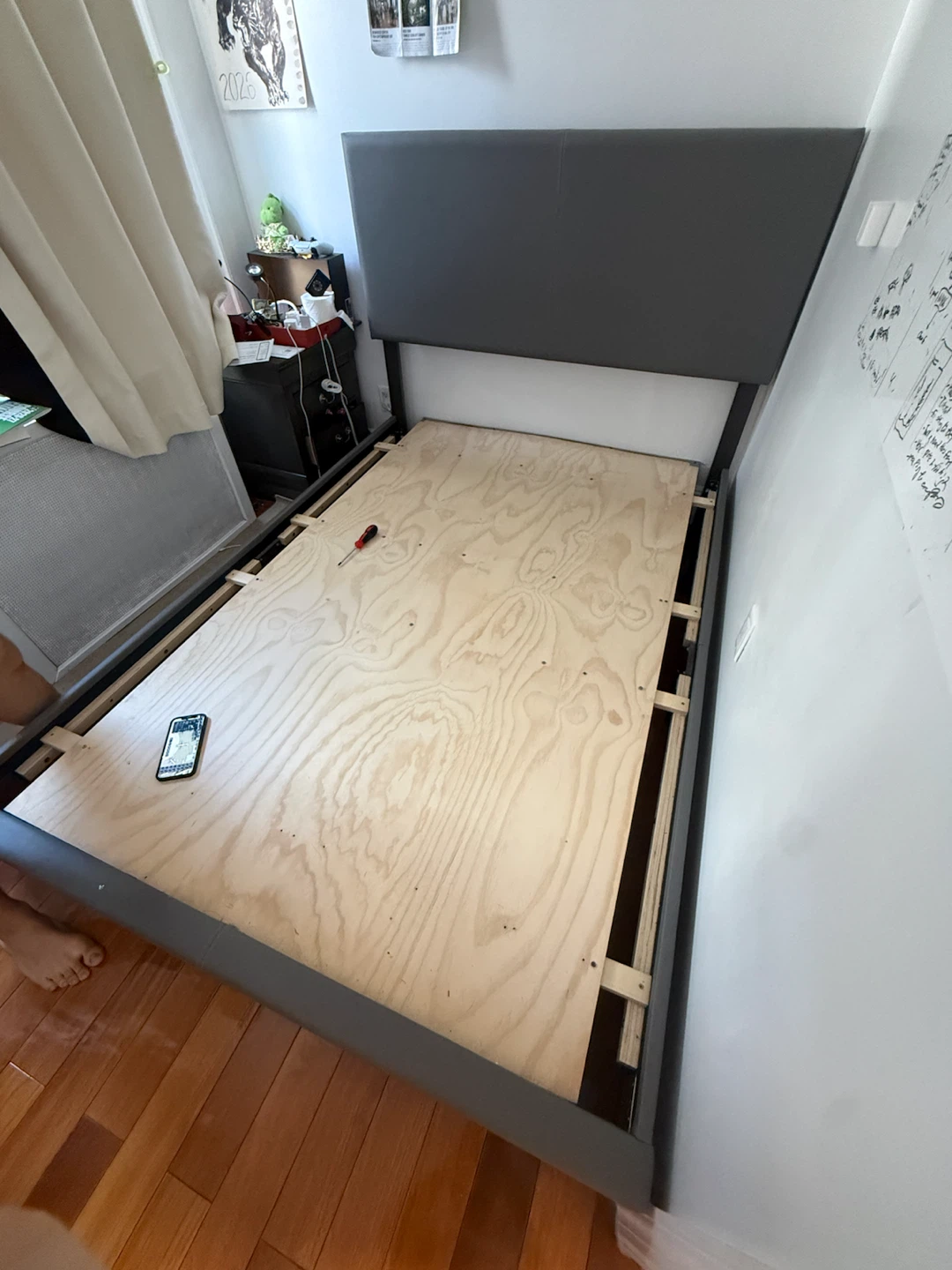 Upholstered Bed Frame with Headboard (Full) (make an offer) - photo 3